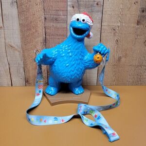 Sesame Street Cookie Monster Christmas Bucket Busch Gardens SeaWorld w/ Lanyard